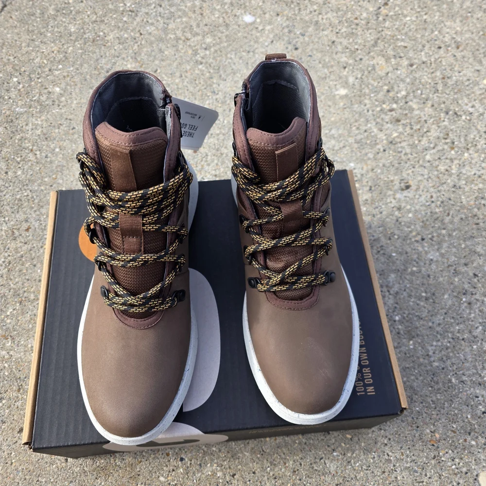 BOGS Insulated Waterproof Boots Women Size 7